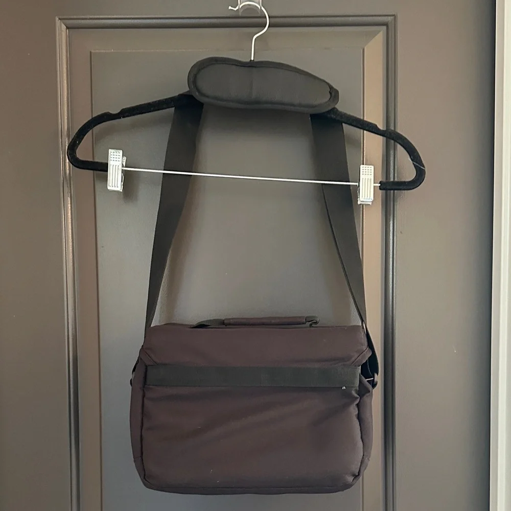 Canon Compact Camera‎ Bag